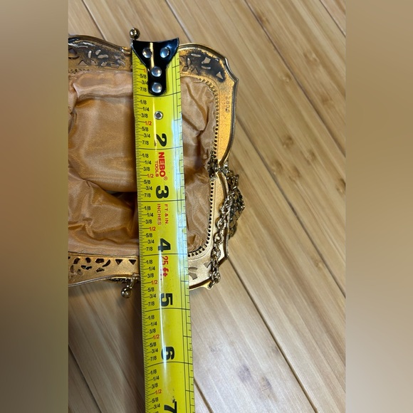 Vintage Whiting & Davis Gold Mesh Evening Bag Antique Detail Snap - Picture 9 of 9